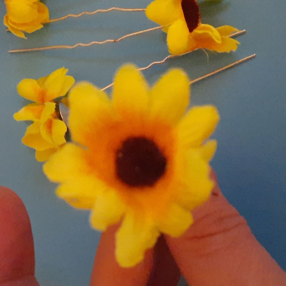 5 Sunflower 🌻 Hairpins